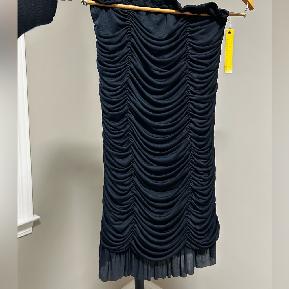 Alice & Olivia Strapless Cocktail Dress